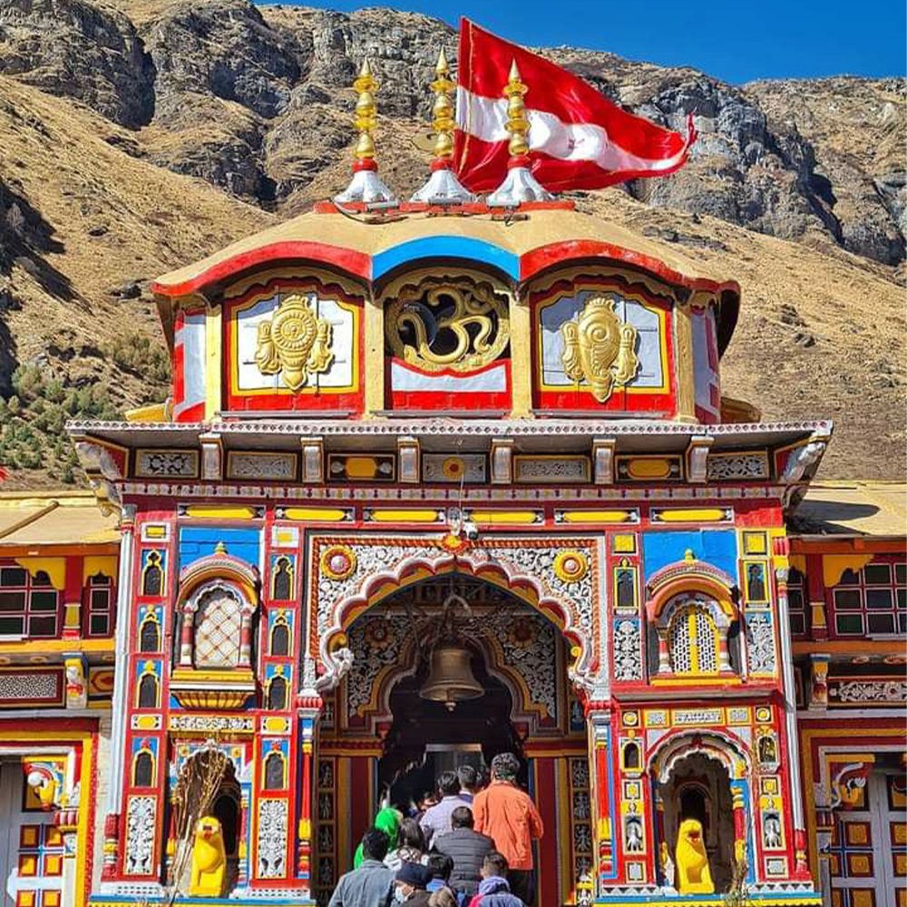 Badrinath-temple-chardham-yatra-2023-package-from-Jaipur